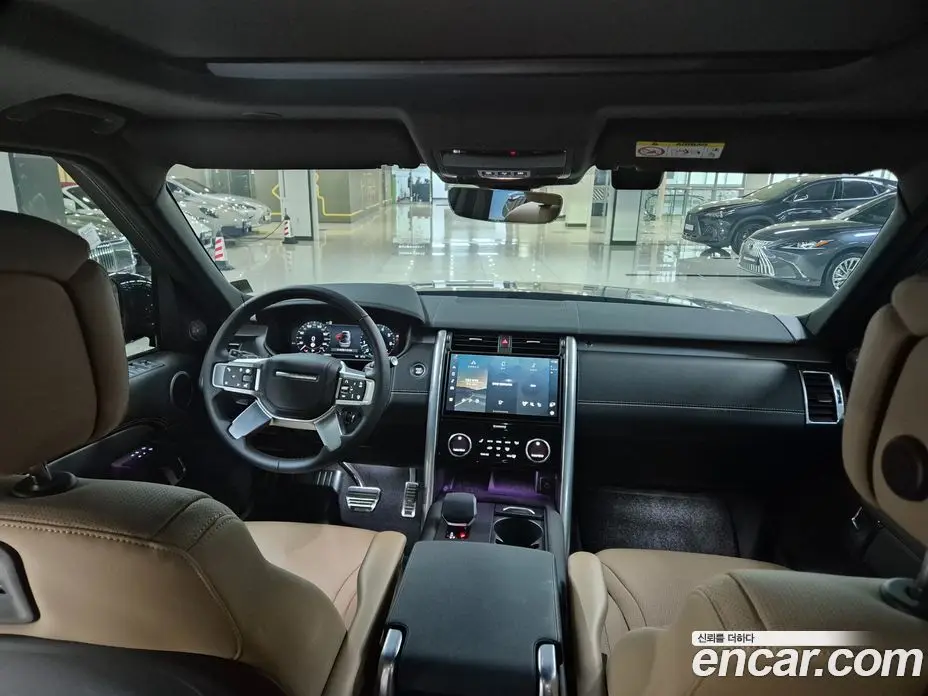 Land Rover Discovery 2025 3.0 автомат (гидро), фото 7