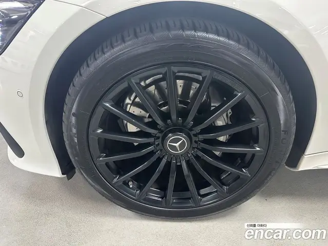 Mercedes-Benz AMG GT 2019 3.0 автомат (гидро), миниатюра 5