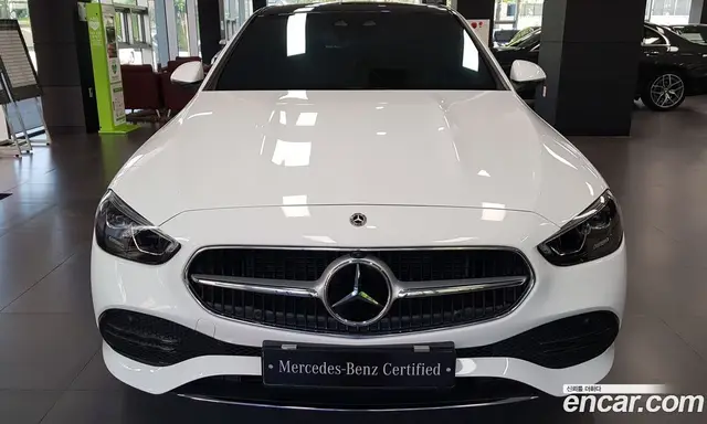 Mercedes-Benz C-Class 2023 2.0 автомат (гидро), миниатюра 3