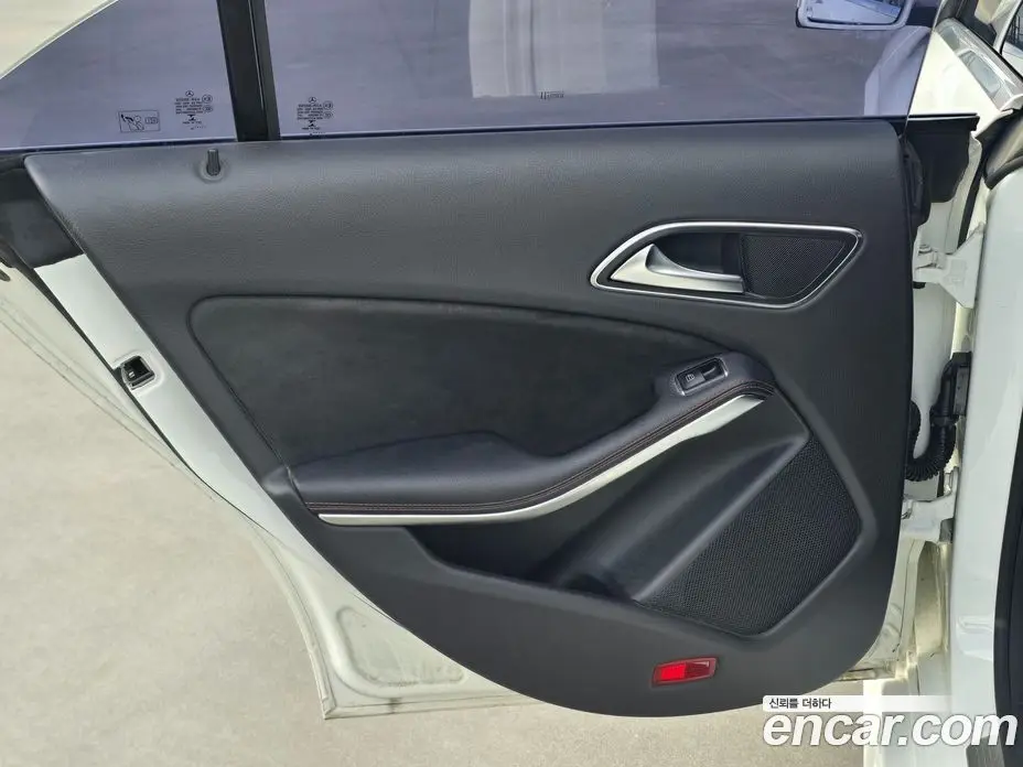 Mercedes-Benz CLA-Class 2018 2.0 автомат (гидро), фото 13