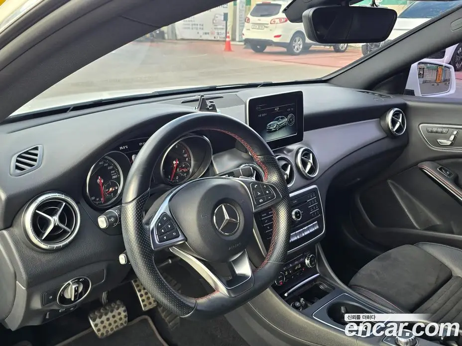 Mercedes-Benz CLA-Class 2018 2.0 автомат (гидро), фото 6