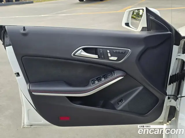 Mercedes-Benz CLA-Class 2018 2.0 автомат (гидро), миниатюра 7
