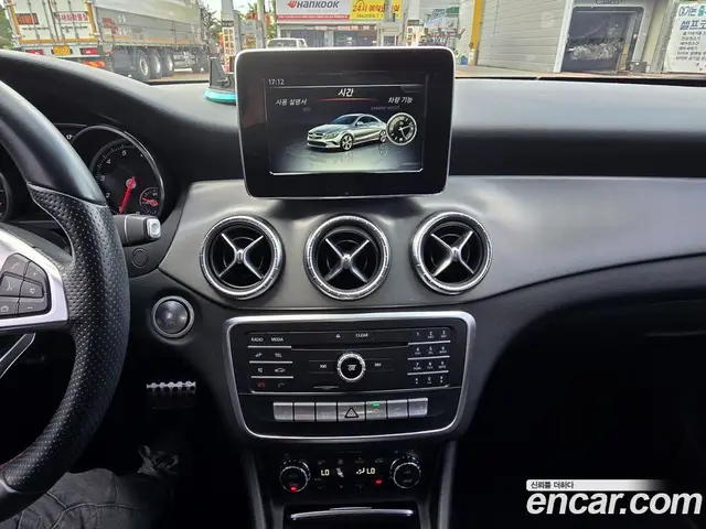 Mercedes-Benz CLA-Class 2018 2.0 автомат (гидро), миниатюра 9
