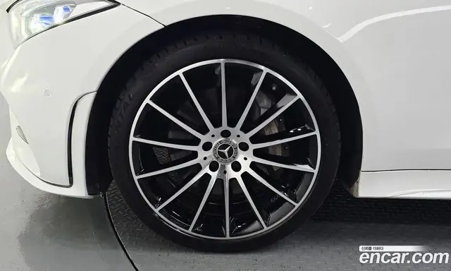 Mercedes-Benz CLS-Class 2021 3.0 автомат (гидро), миниатюра 5