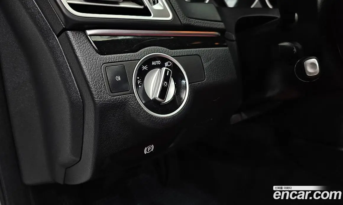 Mercedes-Benz E-Class 2014 2.0 автомат (гидро), фото 16
