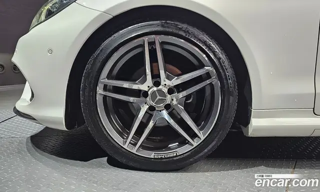 Mercedes-Benz E-Class 2014 2.0 автомат (гидро), миниатюра 5