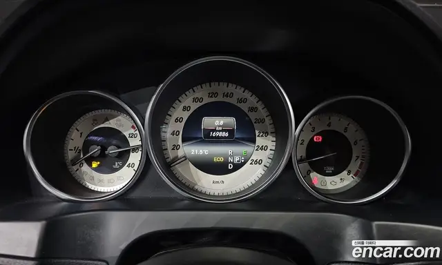 Mercedes-Benz E-Class 2014 2.0 автомат (гидро), миниатюра 8