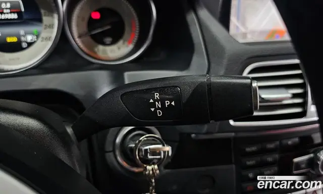 Mercedes-Benz E-Class 2014 2.0 автомат (гидро), миниатюра 9