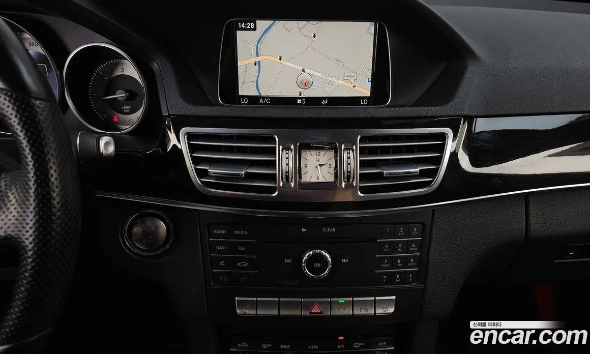 Mercedes-Benz E-Class 2015 2.1 автомат (гидро), фото 14