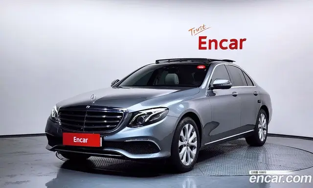 Mercedes-Benz E-Class, 2017, 140 057 км