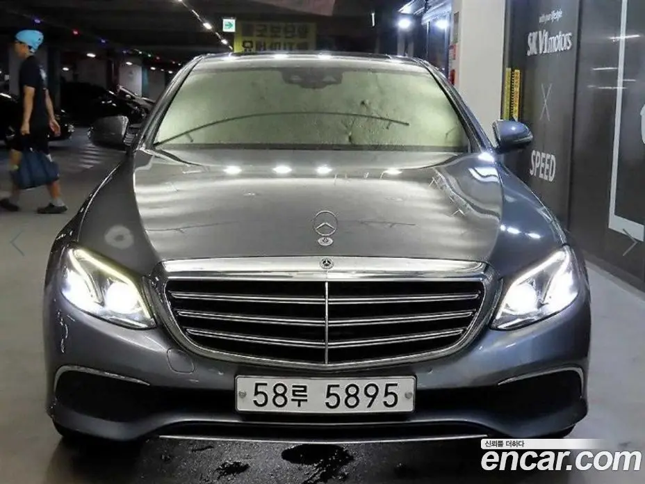 Mercedes-Benz E-Class 2018 1.9 автомат (гидро), фото 2 Mercedes-Benz E-Class 2018 1.9 автомат (гидро), фото 2