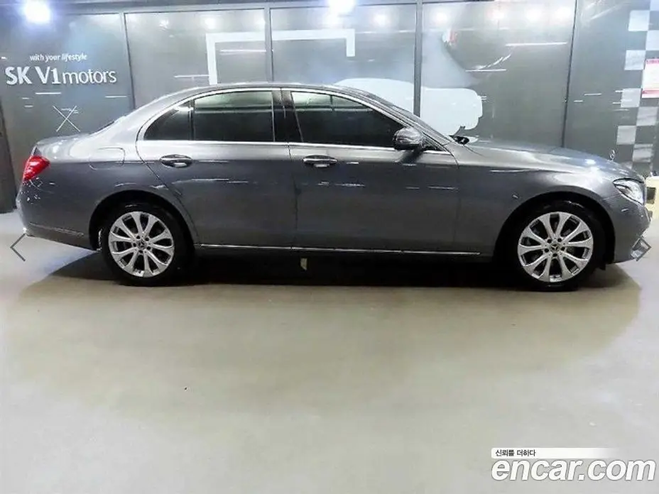 Mercedes-Benz E-Class 2018 1.9 автомат (гидро), фото 3 Mercedes-Benz E-Class 2018 1.9 автомат (гидро), фото 3