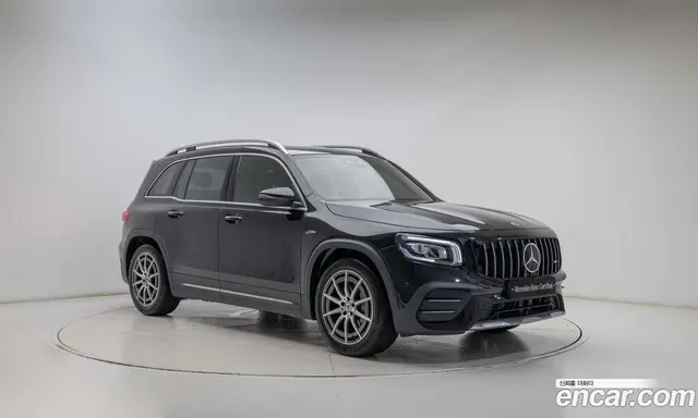 Mercedes-Benz GLB-Class 2022 2.0 автомат (гидро), миниатюра 2