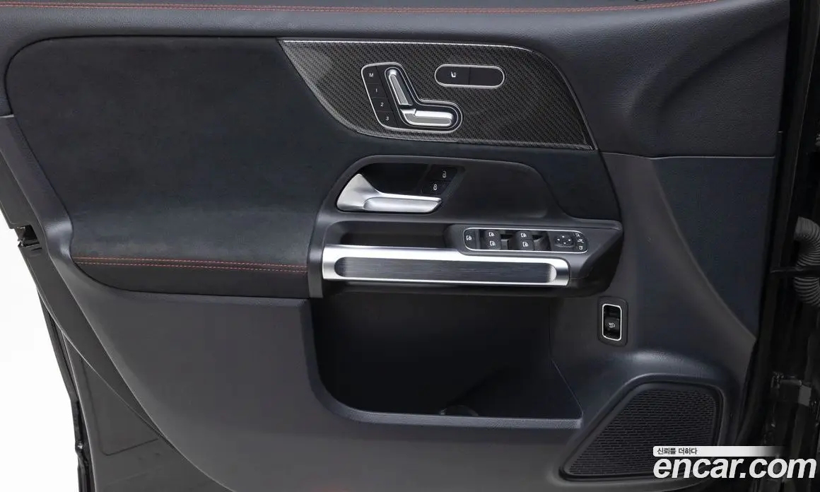 Mercedes-Benz GLB-Class 2022 2.0 автомат (гидро), фото 15