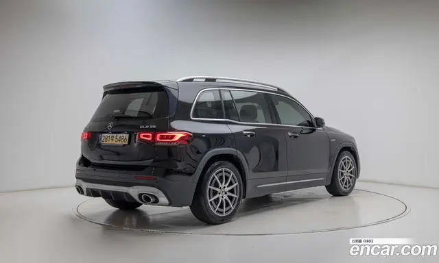 Mercedes-Benz GLB-Class 2022 2.0 автомат (гидро), миниатюра 4
