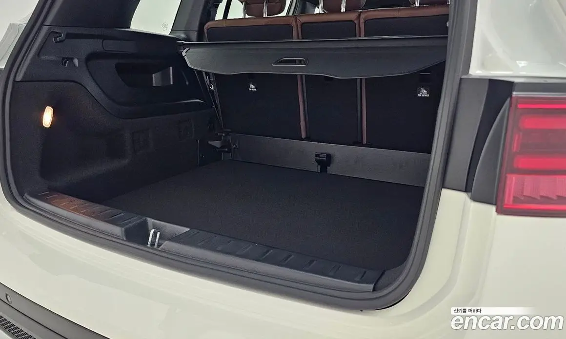 Mercedes-Benz GLB-Class 2025 2.0 автомат (гидро), фото 11