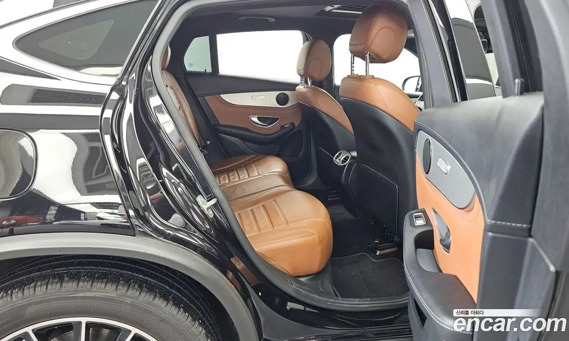 Mercedes-Benz GLC-Class 2017 2.1 автомат (гидро), фото 18 Mercedes-Benz GLC-Class 2017 2.1 автомат (гидро), фото 18