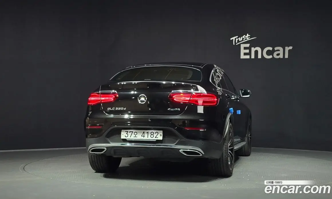 Mercedes-Benz GLC-Class 2017 2.1 автомат (гидро), фото 4 Mercedes-Benz GLC-Class 2017 2.1 автомат (гидро), фото 4