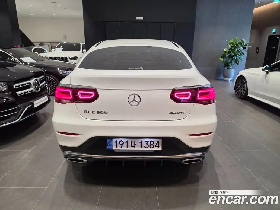 Mercedes-Benz GLC-Class 2023 2.0 автомат (гидро), фото 4