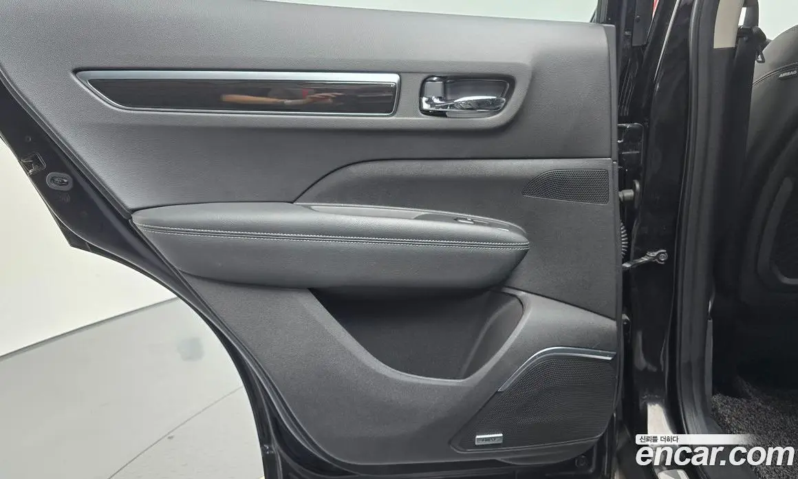 Renault (Samsung) QM6 2017 2.0 автомат (гидро), фото 15 Renault (Samsung) QM6 2017 2.0 автомат (гидро), фото 15