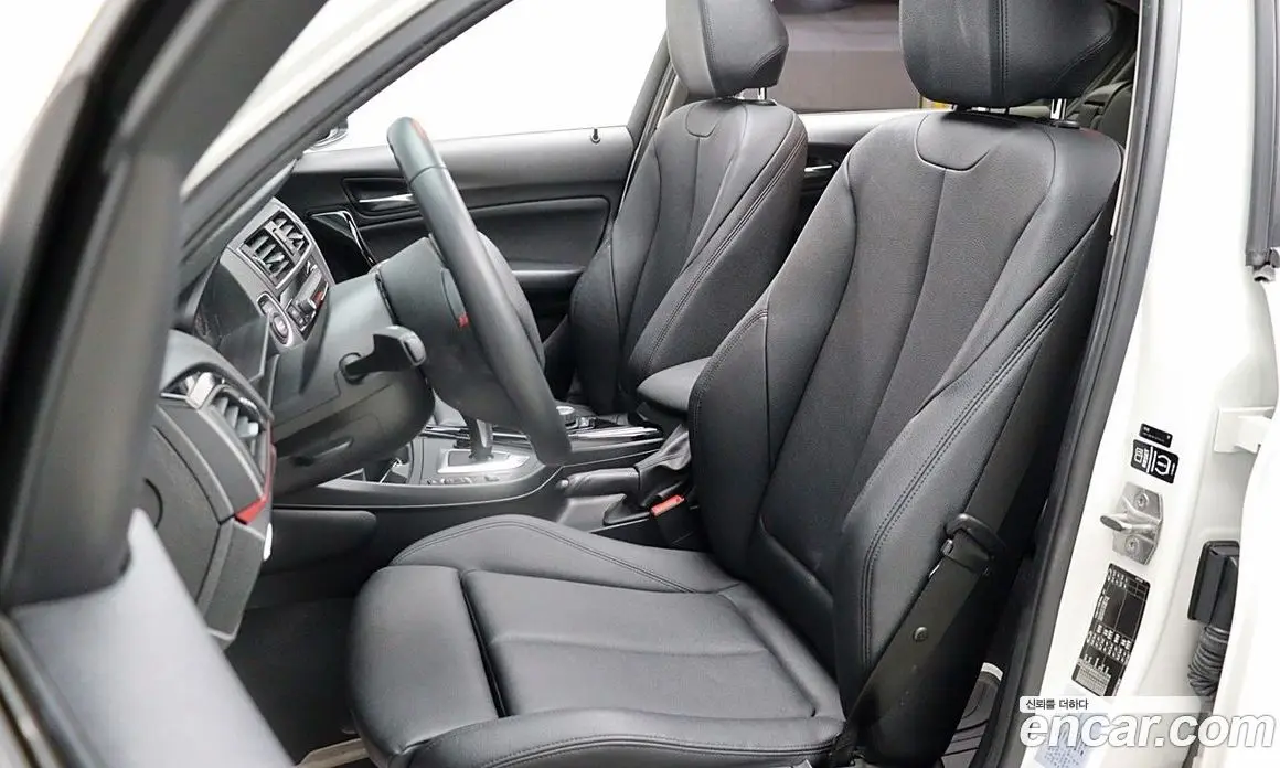 BMW 1 серия 2015 2.0 автомат (гидро), фото 14 BMW 1 серия 2015 2.0 автомат (гидро), фото 14