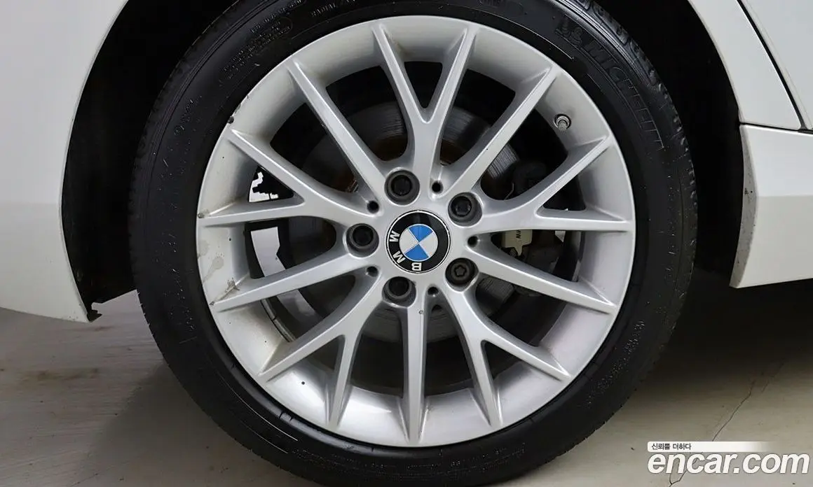 BMW 1 серия 2015 2.0 автомат (гидро), фото 7 BMW 1 серия 2015 2.0 автомат (гидро), фото 7