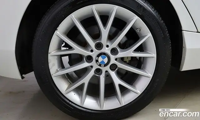 BMW 1 серия 2015 2.0 автомат (гидро), миниатюра 7 BMW 1 серия 2015 2.0 автомат (гидро), миниатюра 7