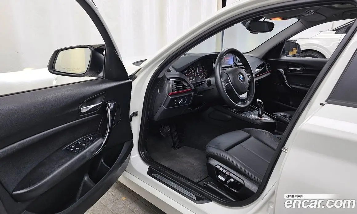 BMW 1 серия 2015 2.0 автомат (гидро), фото 10