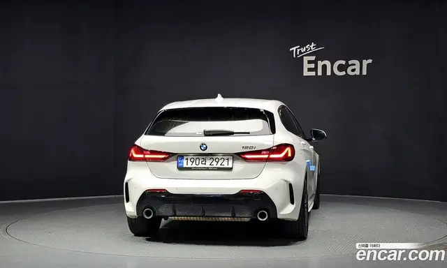 BMW 1 серия 2022 2.0 автомат (гидро), миниатюра 4