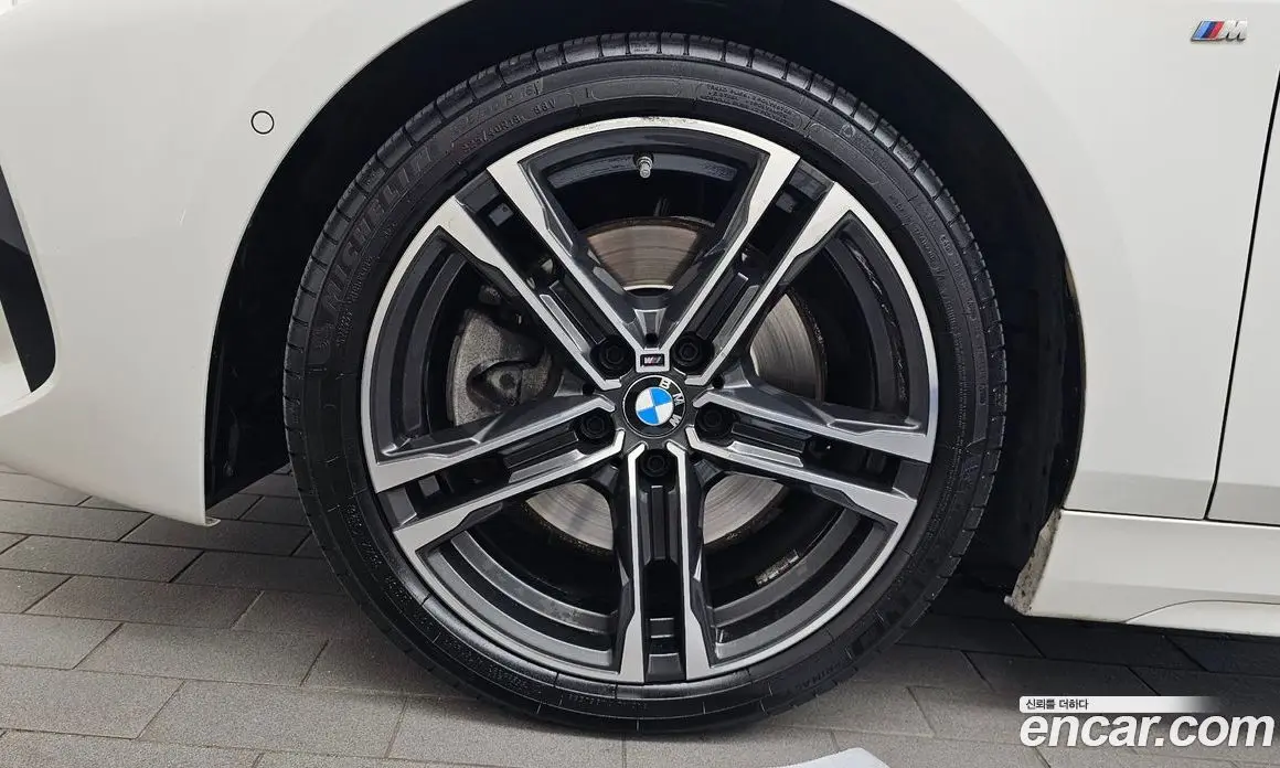 BMW 1 серия 2022 2.0 автомат (гидро), фото 5