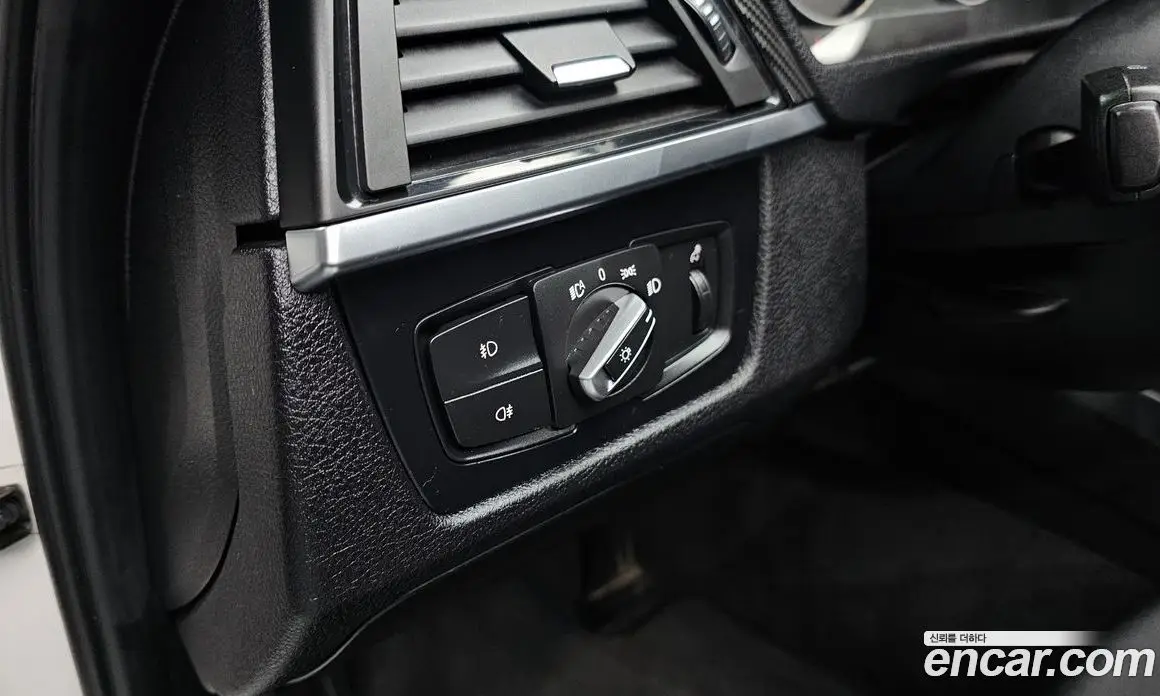 BMW 3 серия 2012 2.0 автомат (гидро), фото 16
