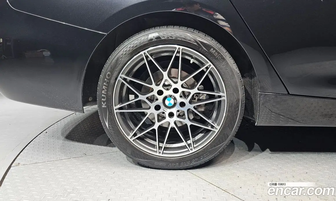 BMW 3 серия 2017 2.0 автомат (гидро), фото 5
