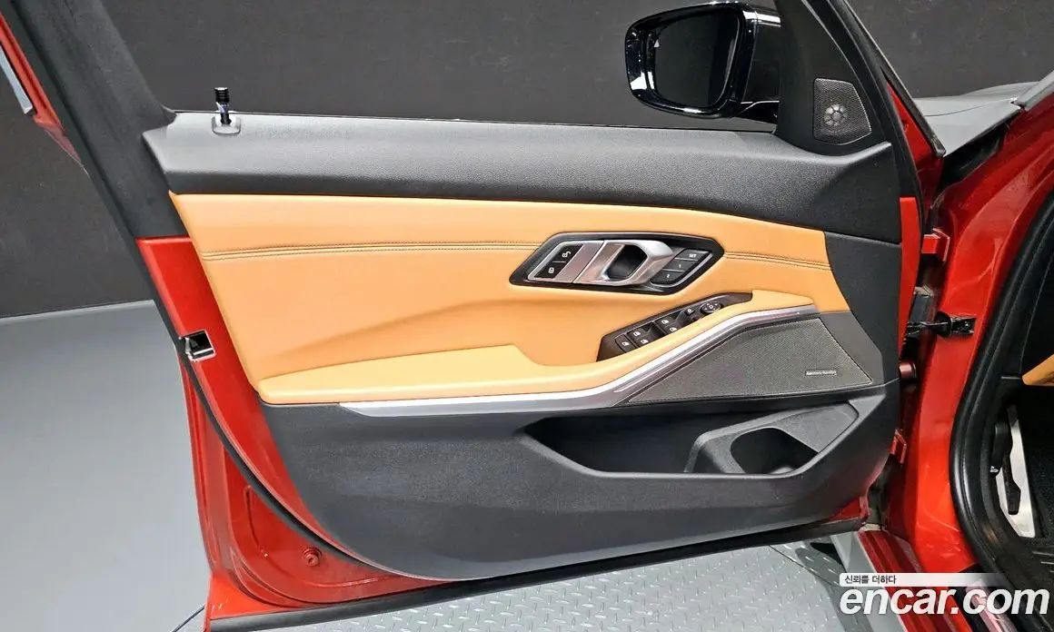 BMW 3 серия 2019 2.0 автомат (гидро), фото 14