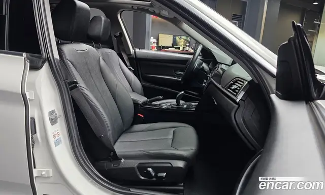 BMW 3 серия 2020 2.0 автомат (гидро), миниатюра 11 BMW 3 серия 2020 2.0 автомат (гидро), миниатюра 11