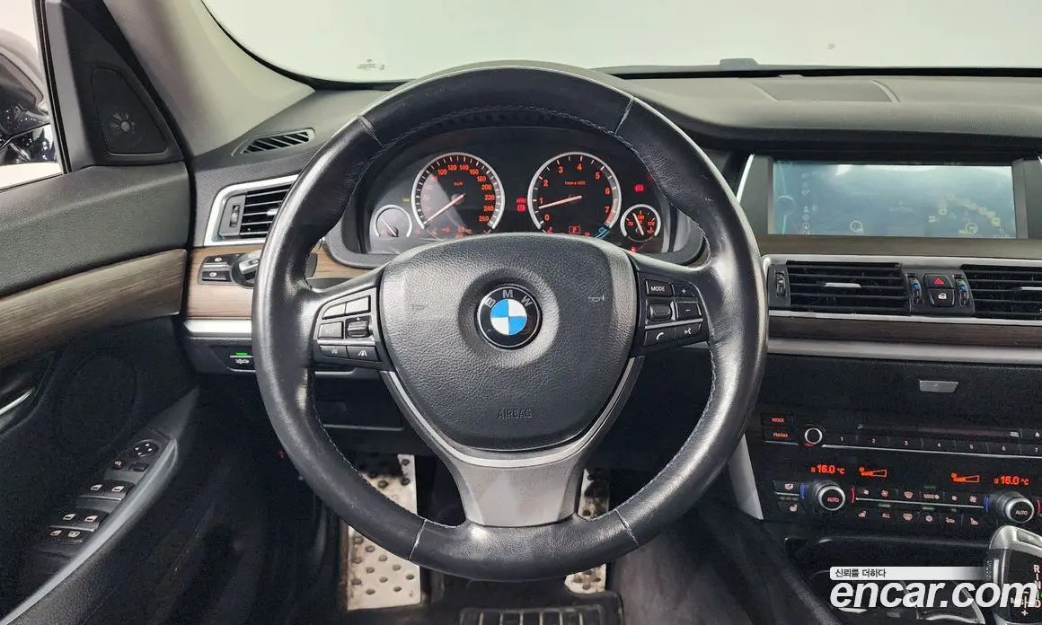 BMW 5 серия 2011 3.0 автомат (гидро), фото 13