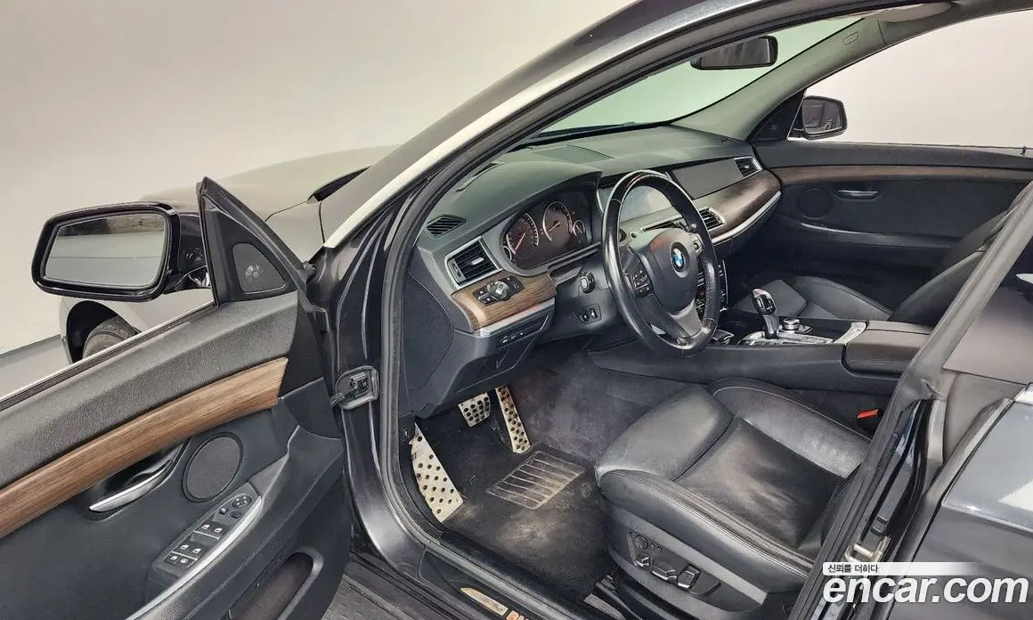 BMW 5 серия 2011 3.0 автомат (гидро), фото 10