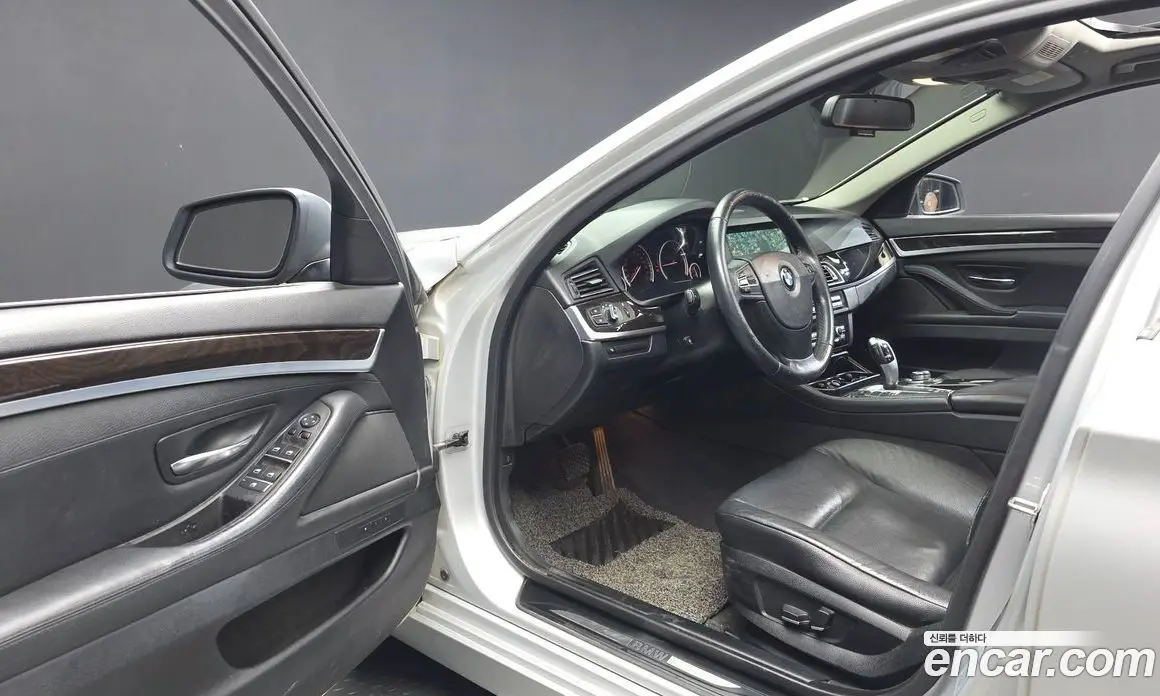 BMW 5 серия 2012 2.0 автомат (гидро), фото 10
