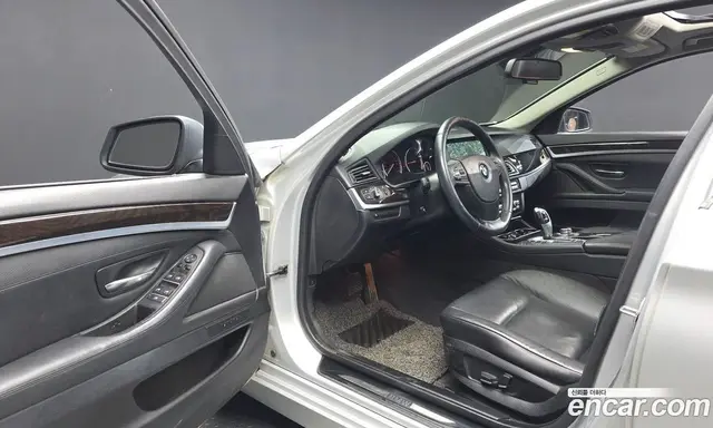 BMW 5 серия 2012 2.0 автомат (гидро), миниатюра 10