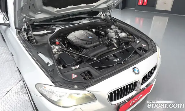 BMW 5 серия 2015 2.0 автомат (гидро), миниатюра 6 BMW 5 серия 2015 2.0 автомат (гидро), миниатюра 6