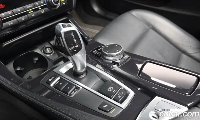 BMW 5 серия 2015 2.0 автомат (гидро), миниатюра 9 BMW 5 серия 2015 2.0 автомат (гидро), миниатюра 9