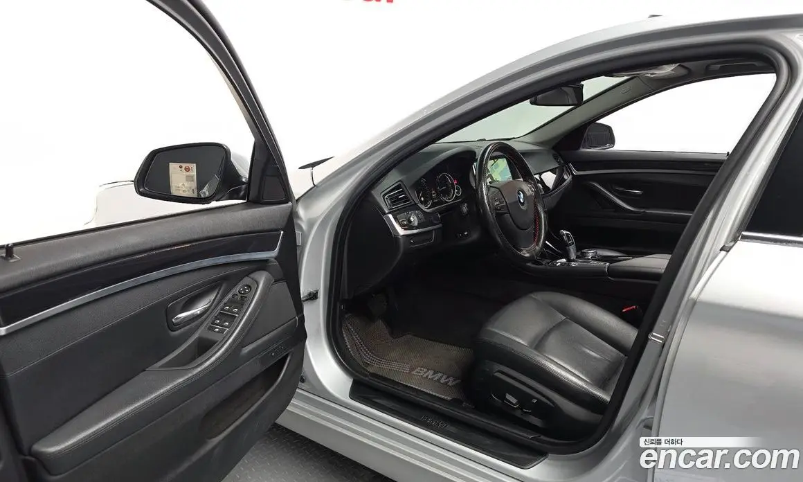BMW 5 серия 2015 2.0 автомат (гидро), фото 10 BMW 5 серия 2015 2.0 автомат (гидро), фото 10