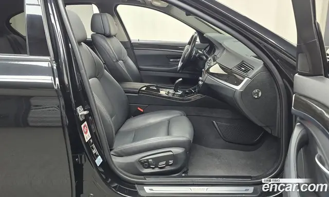 BMW 5 серия 2016 2.0 автомат (гидро), миниатюра 11