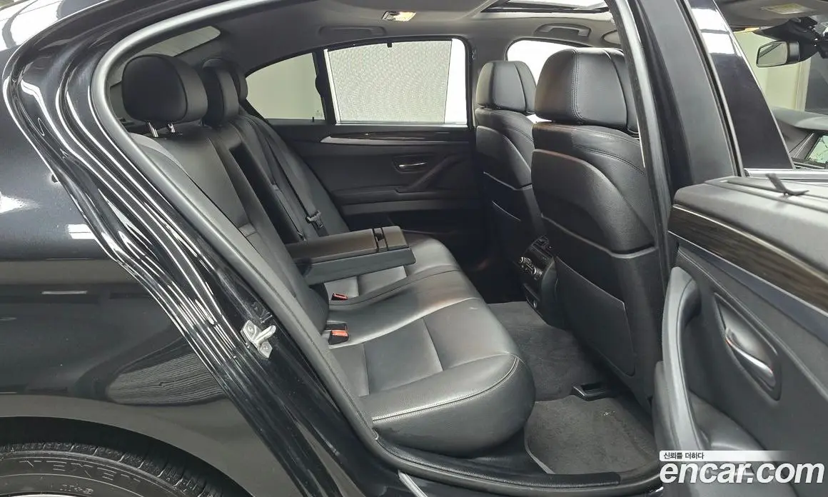 BMW 5 серия 2016 2.0 автомат (гидро), фото 12
