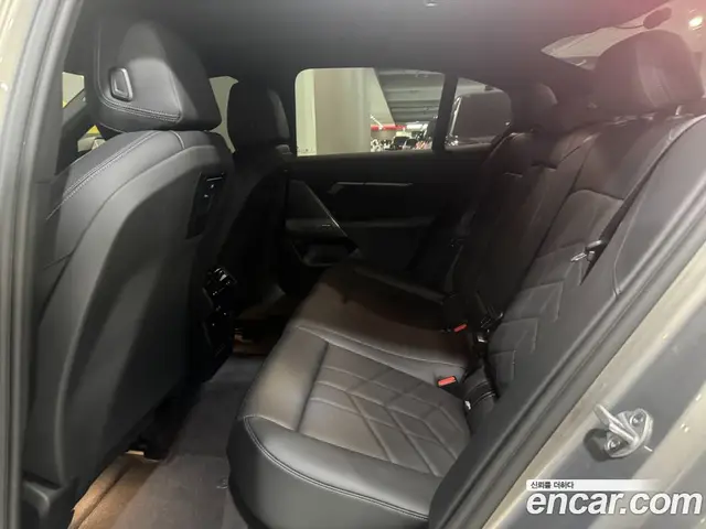 BMW 5 серия 2025 2.0 автомат (гидро), миниатюра 11
