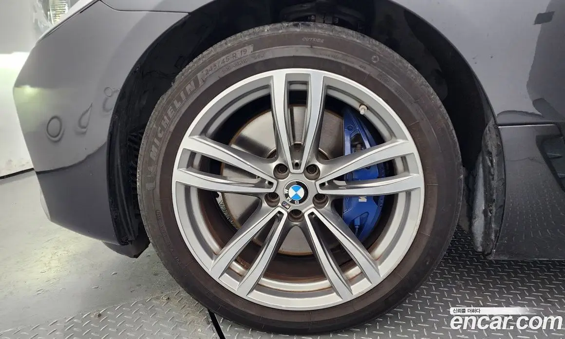 BMW 6 серия 2019 3.0 автомат (гидро), фото 5 BMW 6 серия 2019 3.0 автомат (гидро), фото 5