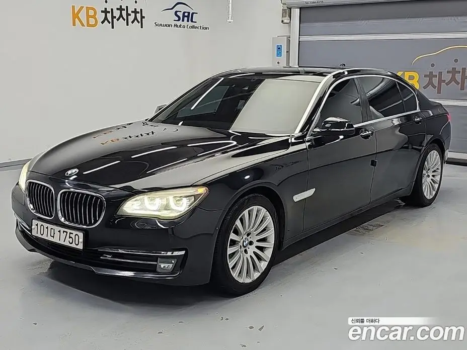 BMW 7 серия 2013 3.0 автомат (гидро), фото 1 BMW 7 серия 2013 3.0 автомат (гидро), фото 1