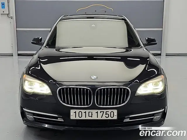 BMW 7 серия 2013 3.0 автомат (гидро), миниатюра 2 BMW 7 серия 2013 3.0 автомат (гидро), миниатюра 2