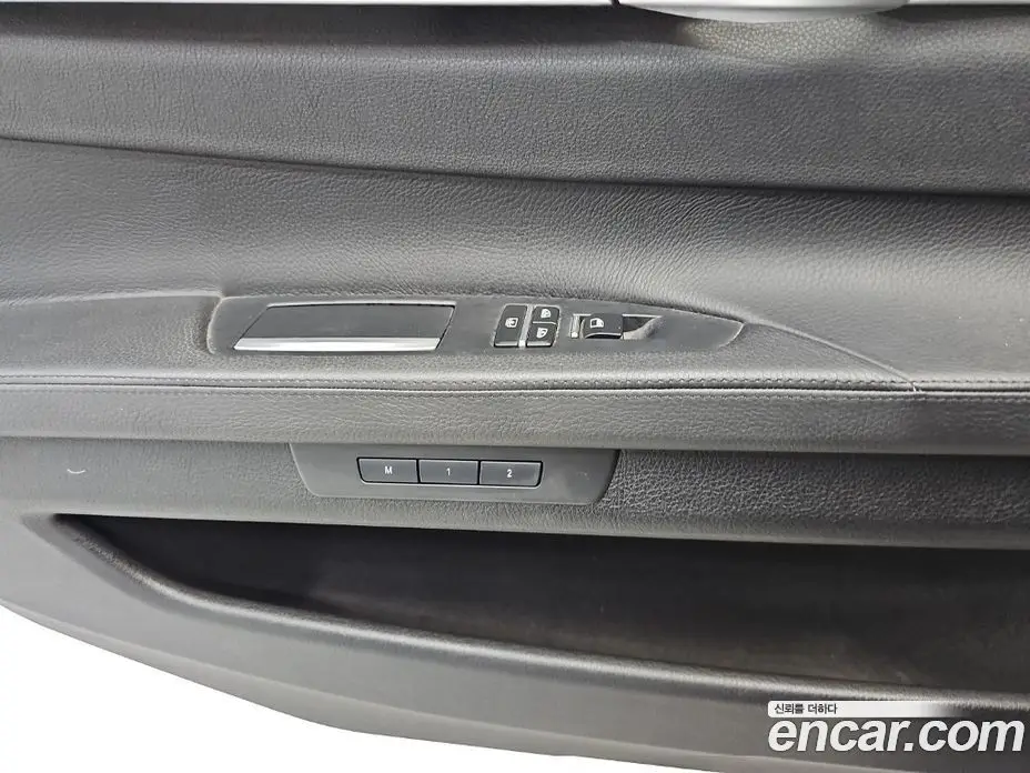 BMW 7 серия 2013 3.0 автомат (гидро), фото 16 BMW 7 серия 2013 3.0 автомат (гидро), фото 16