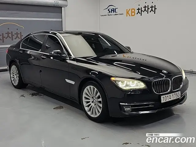 BMW 7 серия 2013 3.0 автомат (гидро), миниатюра 4 BMW 7 серия 2013 3.0 автомат (гидро), миниатюра 4