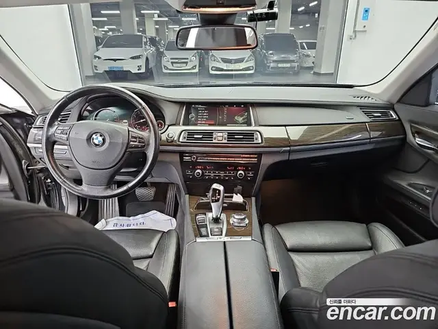 BMW 7 серия 2013 3.0 автомат (гидро), миниатюра 7 BMW 7 серия 2013 3.0 автомат (гидро), миниатюра 7